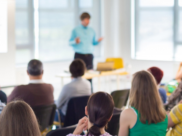 Объявление о проведении круглого стола для психологов социальных учреждений